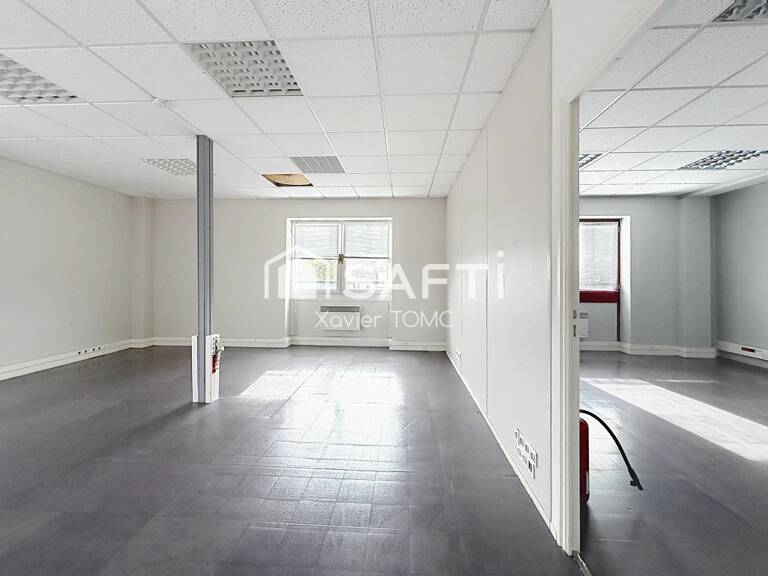 A LOUER BUREAUX — photo 1