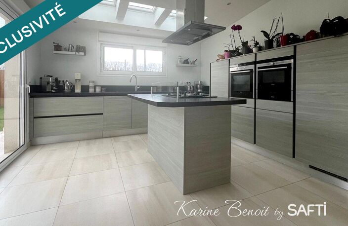 Coeur de ville, belle maison familliale renovation contemporaine , avec une cuisine de rêve ! — photo 3