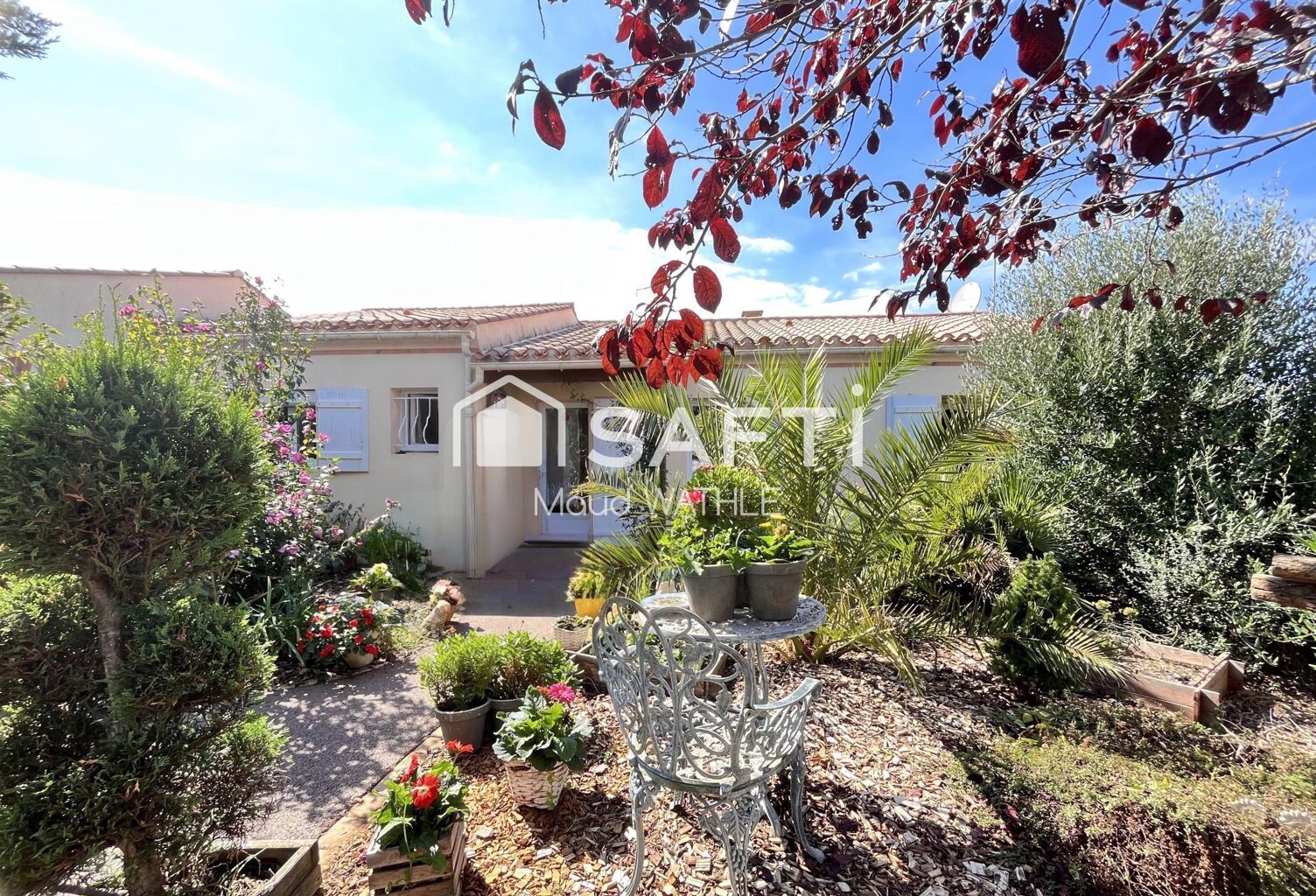 JARD SUR MER - PLAIN PIED AVEC PISCINE — photo 1