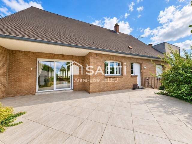 Grand plain-pied sur sous-sol complet — photo du bien