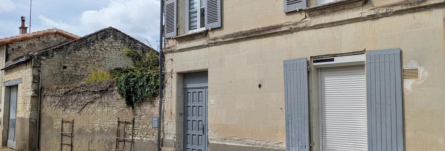 Maison 6 Pièces 100 m² à vendre à Monts-sur-Guesnes (86420)