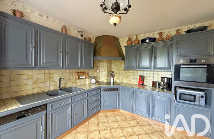 Vente Maison/villa 7 pièces — photo 3