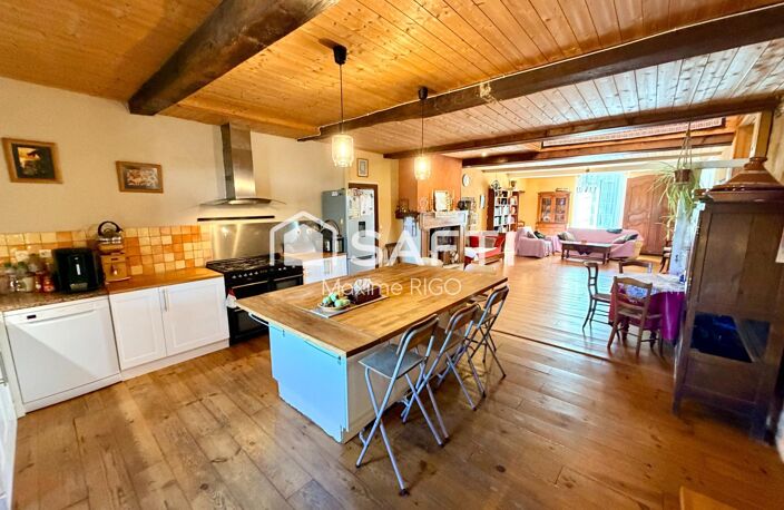 Belle propriété en pierre rénovée avec 5,5 hectares, dépendances et studio indépendant — photo 4