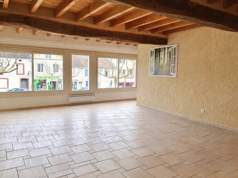 T1 Bis lumineux plein centre d'Eauze — photo 1
