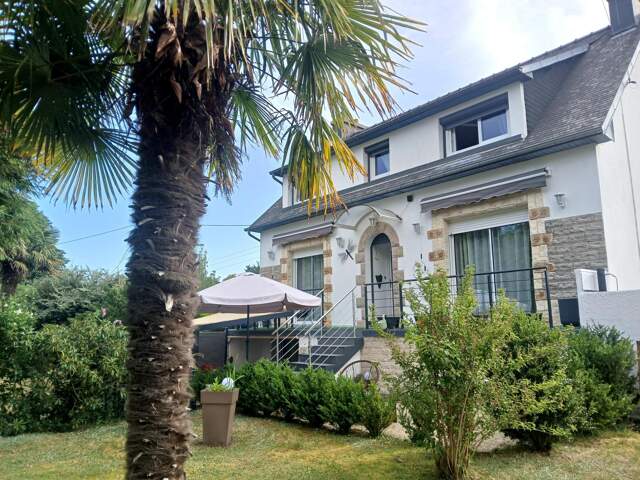 MAISON T8 de 188 m2, proche de la mer, Côtes d'Armor. — photo du bien