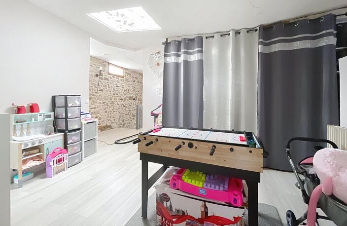 MAISON FAMILIAL 144m² - 1291 m² de terrain  - idéal grande famille, investisseur ou promoteur — photo 3