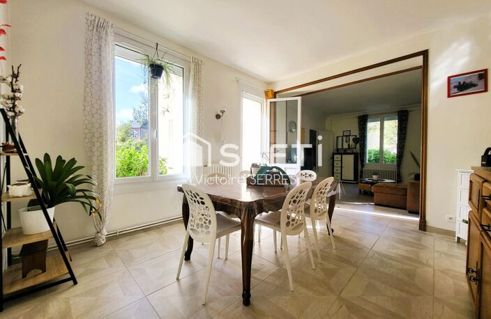 Grande maison 6 chambres en centre ville de Villers Bocage — photo 3