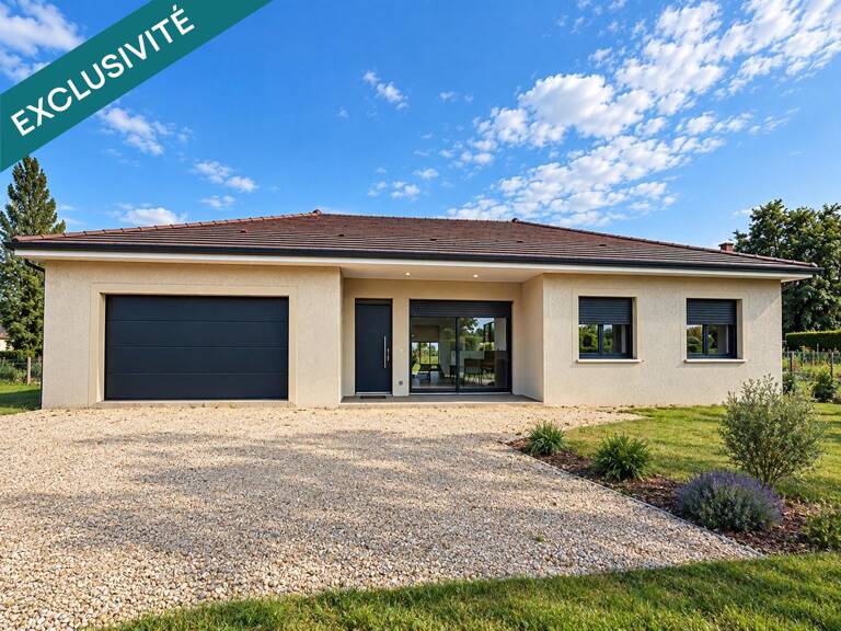 Maison 4 pièces ,3 chambres et un grand garage. — photo 1