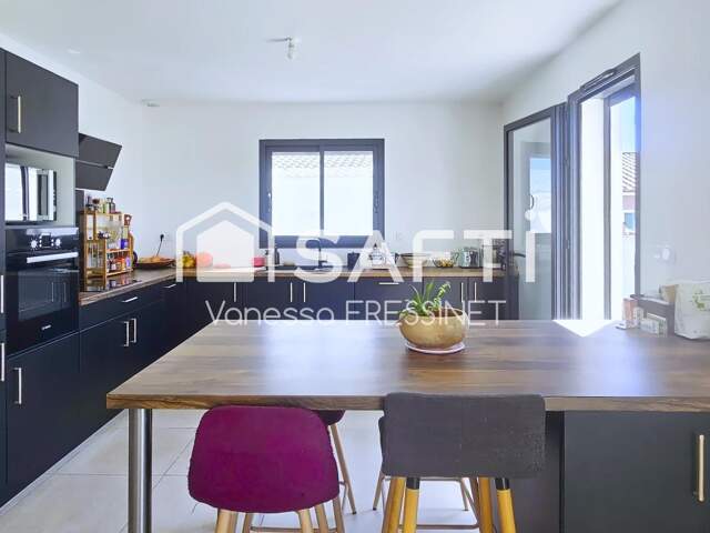 Villa T4 sans mitoyenneté - suite parentale en rdc — photo du bien