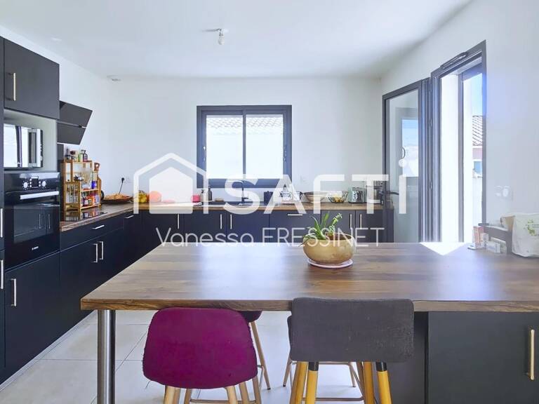 Villa T4 sans mitoyenneté - suite parentale en rdc — photo 1