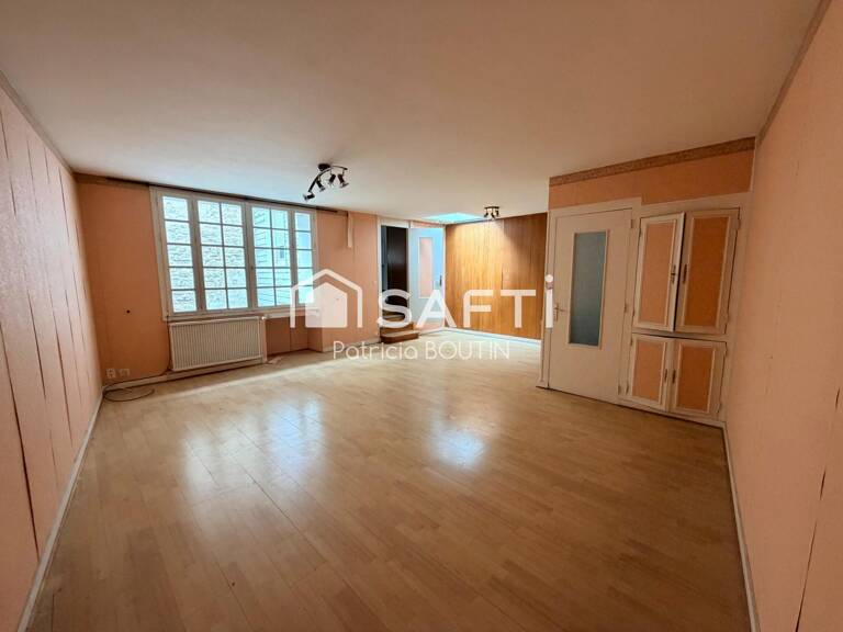 IMMEUBLE CENTRE VILLE A NIORT 150 m2 A RENOVER — photo 1