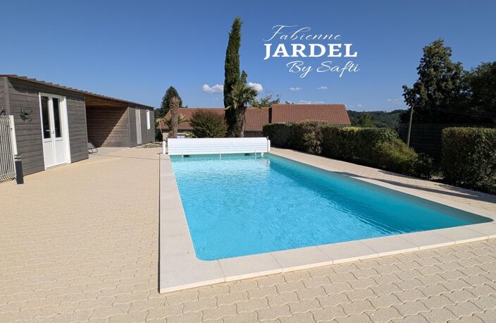 Villa récente de 153 m² de plain pied avec piscine — photo 4
