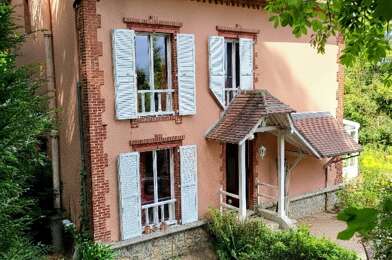 Maison 8 pièces 674000 €