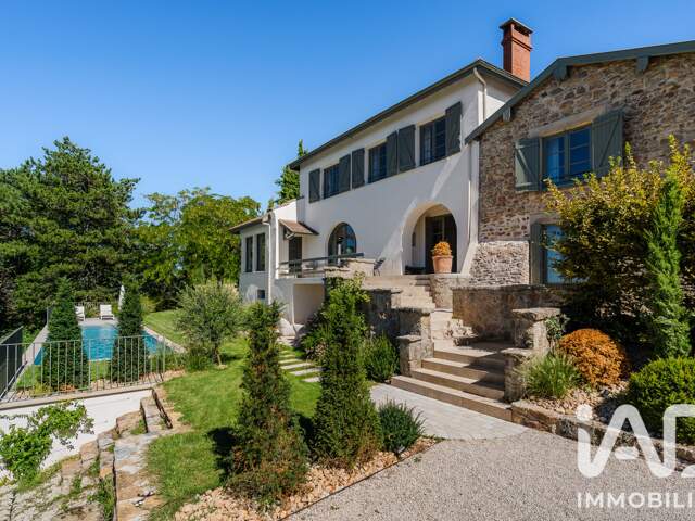 Vente Maison/villa 8 pièces — photo du bien