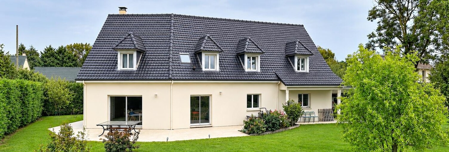 Maison 10 Pièces 217 m² à vendre à Saint-Pierre-en-Port (76540)