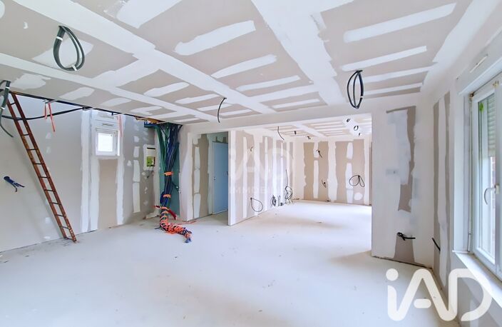 Vente Maison/villa 5 pièces — photo 2