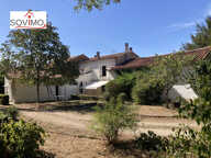 BELLE PROPRIÉTÉ DE CARACTÈRE À RESTAURER AVEC PARC ET PISCIN — photo 3