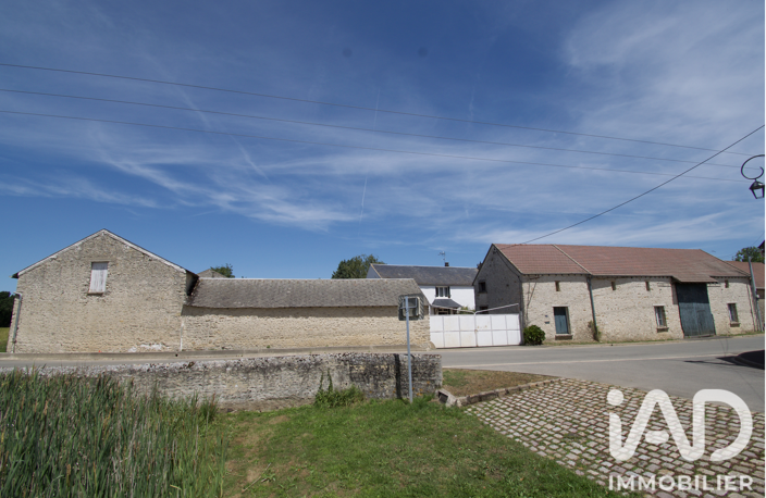 Vente Maison/villa 8 pièces — photo 2