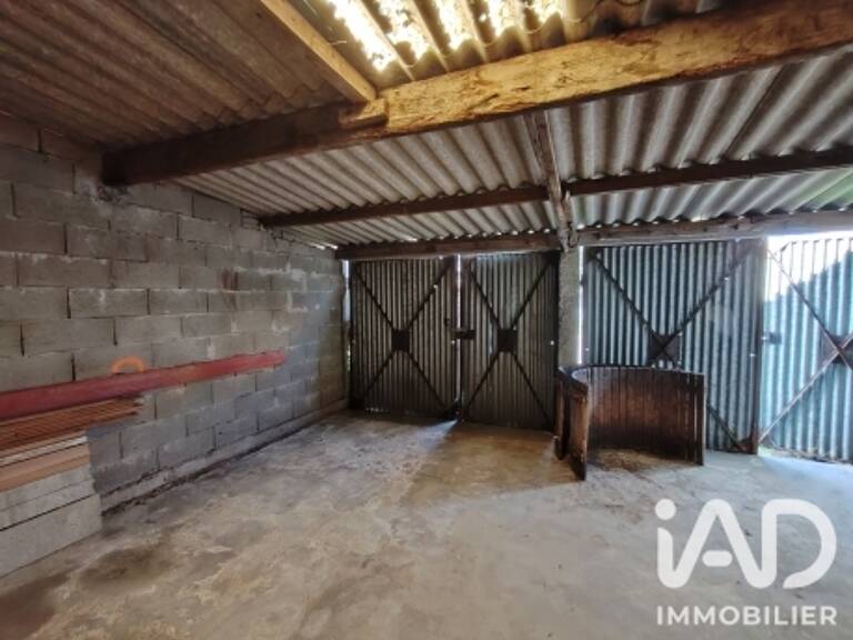 Vente Surface diverse 121 m&sup2; — photo 1