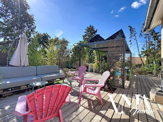 Val d'Oingt / Maison de 120m2 sur une parcelle de terrain de — photo du bien