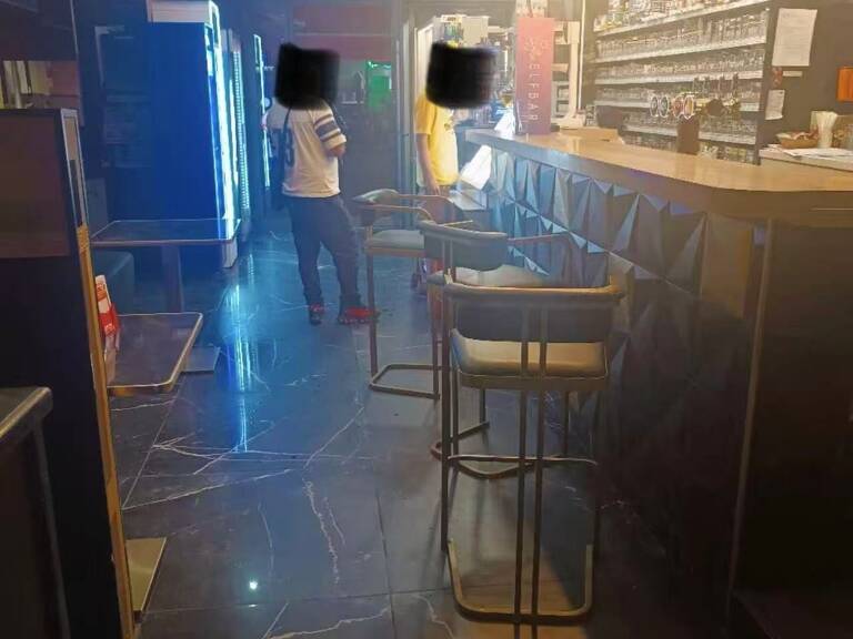 Vente Tabac/Loto/presse 120 m&sup2; — photo 1