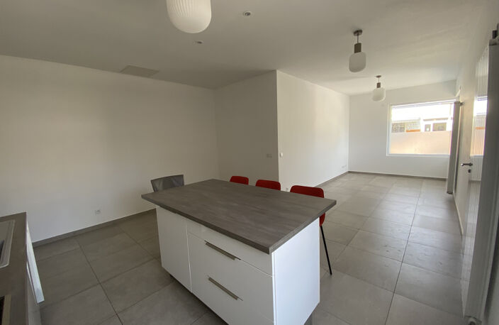 Maison T4 coeur de village - Saint Mathieu de Tréviers — photo 5