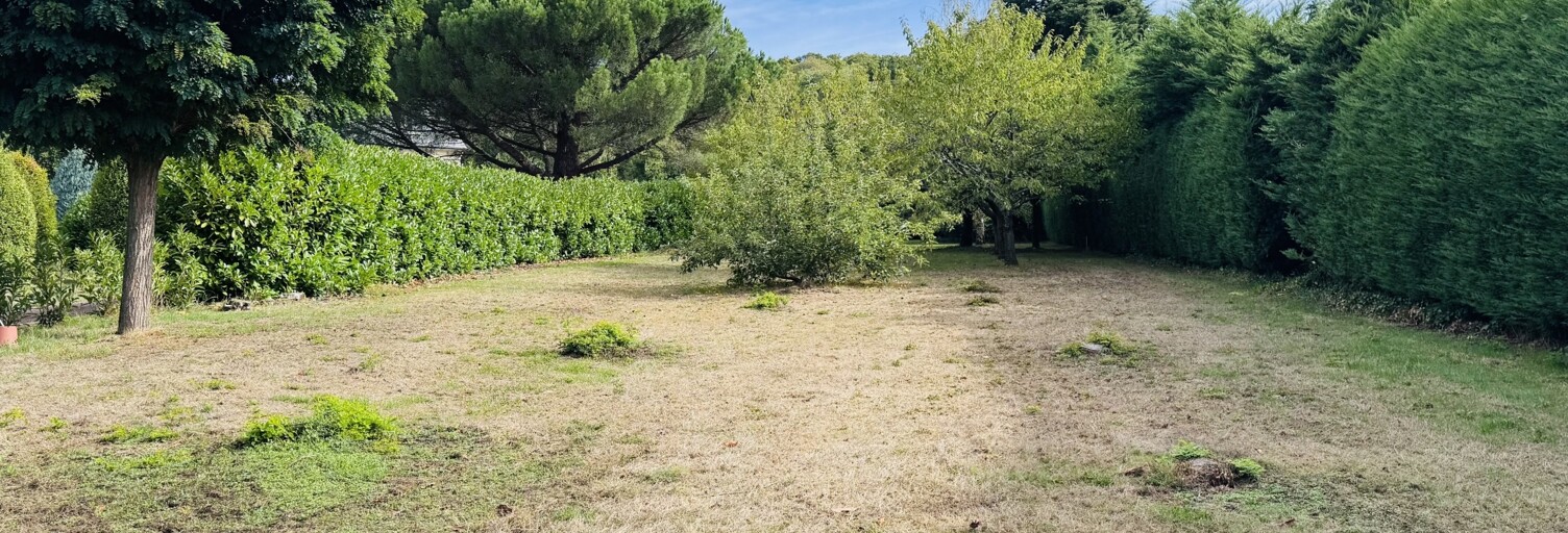 Terrain  772 m² à vendre à Crespières (78121)
