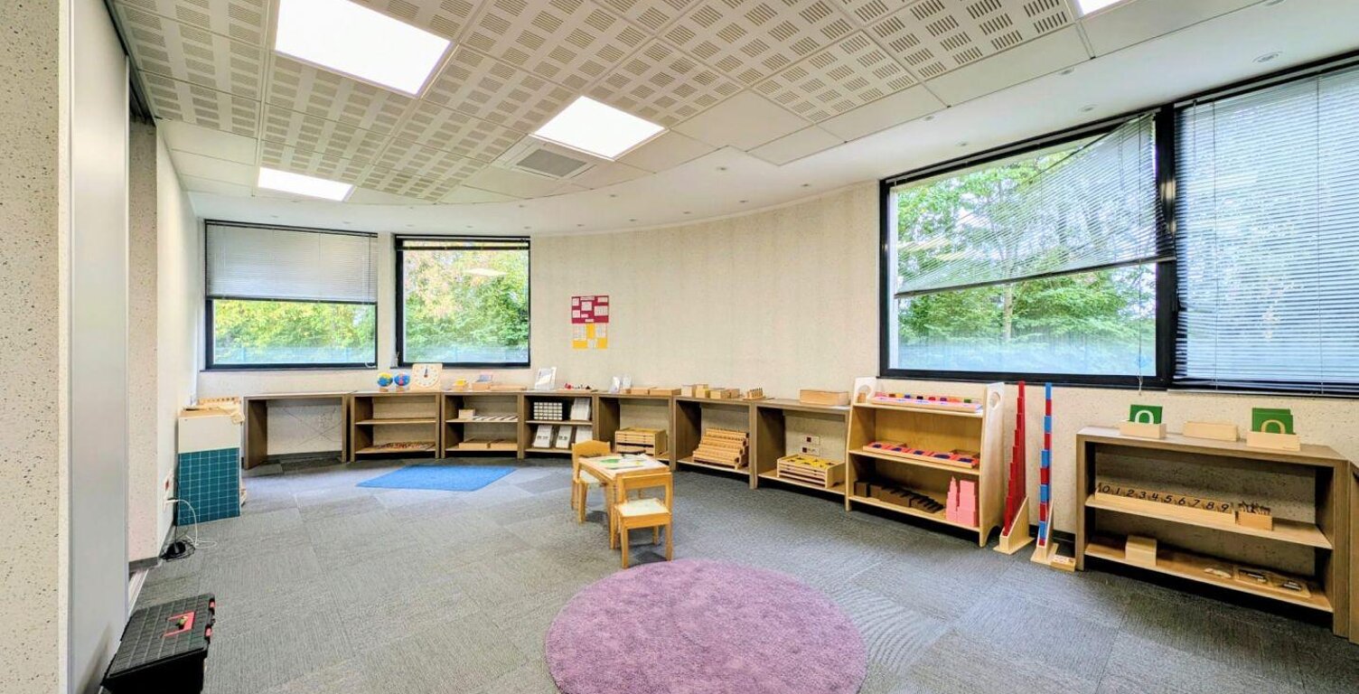 Location Bureaux 137 m&sup2; — photo 1