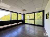 Location Bureaux 130 m&sup2; — photo 2