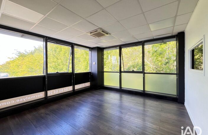 Location Bureaux 130 m&sup2; — photo 2