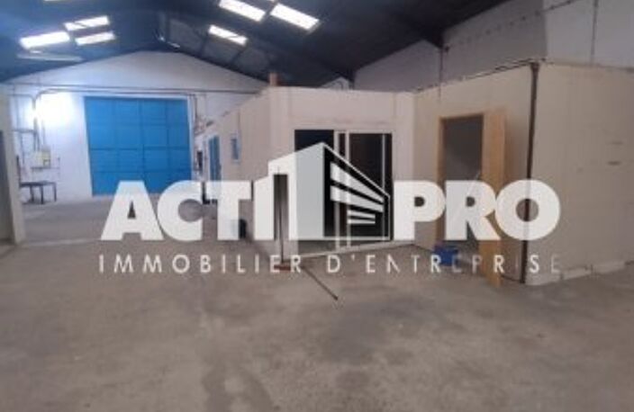 Entrepot à louer — photo 4