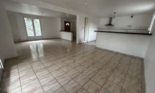 Maison 5 Pièces 138 m² à louer à Itxassou (64250)