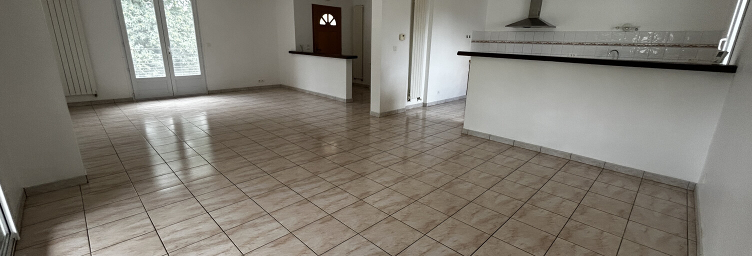 Maison 5 Pièces 138 m² à louer à Itxassou (64250)