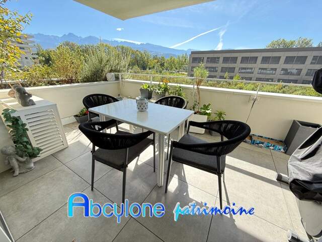 Magnifique appartement T3 de 70,24 m² neuf avec terrasse — photo du bien