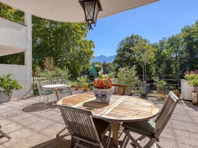Appartement sur terrasse de 154m² — photo du bien