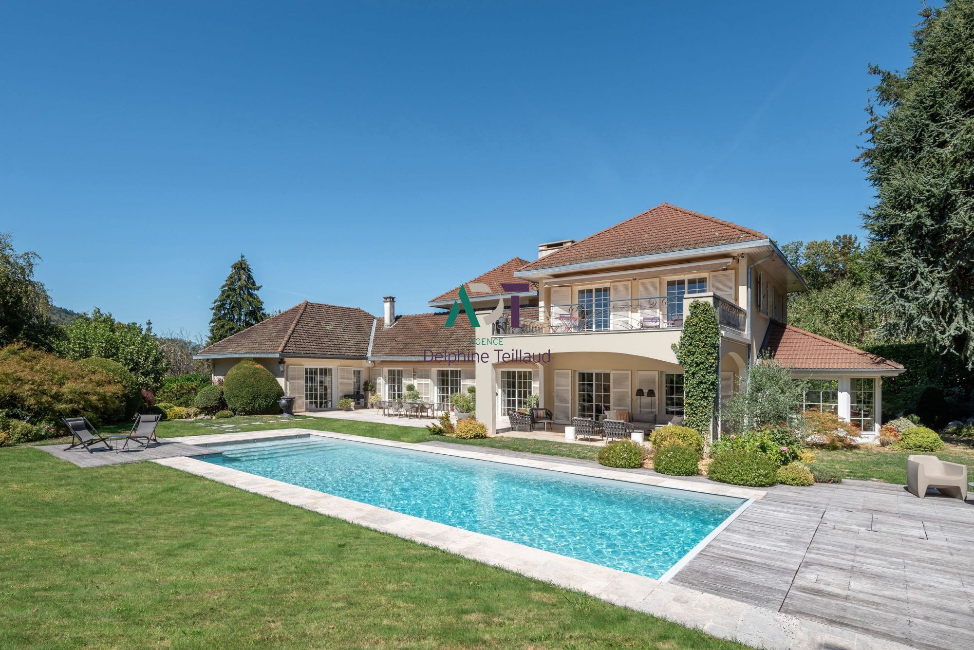 Villa / Maison  T11 à vendre Saint-Martin-d'Uriage 38410