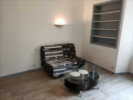 STUDIO MEUBLÉ - COEUR DE VILLE - CAHORS — photo 2