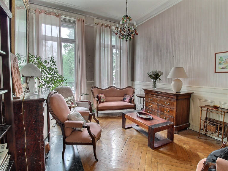 Appartement bourgeois 3 pièces - 75 m² - Place Carnot — photo 1