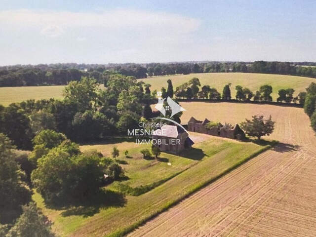 À vendre chez Christelle Mesnage Immobilier, aux portes de — photo du bien