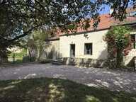 VENAREY LES LAUMES 10min : maison rénovée 227m², dépendances, jardin, pré attenant. Prix : 287 000 € — photo 2