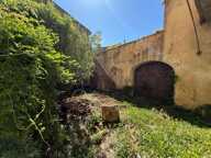 ROQUEMAURE (30150) – HÔTEL PARTICULIER – 460 M² – ÉLÉMENTS D’ARCHITECTURE ANCIENS – COUR INTÉRIEURE – GARAGE – TERRASSE – COMBLES À AMÉNAGER — photo 2