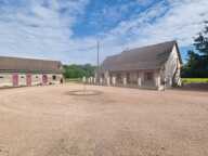 Corps de ferme avec maison d'habitation à 20km de Moulins — photo 2