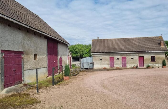 Corps de ferme avec maison d'habitation à 20km de Moulins — photo 3