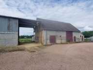 Corps de ferme avec maison d'habitation à 20km de Moulins — photo 4
