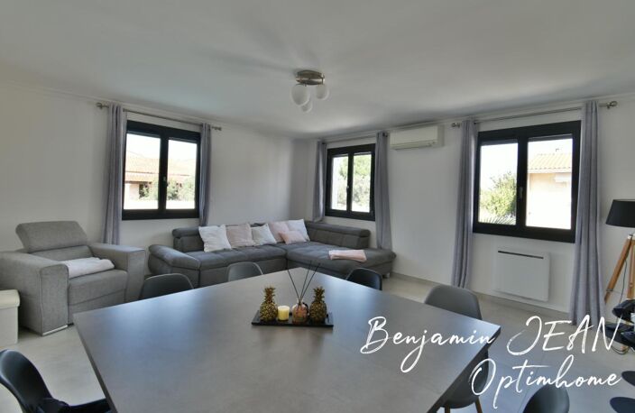 À vendre – Maison de plain-pied entièrement rénovée avec piscine – Sérignan (34) — photo 4