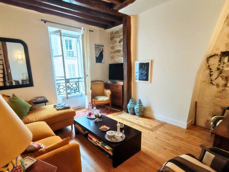 Paris 6e – Rue de Sèvres – Duplex de charme au dernier étage — photo 1