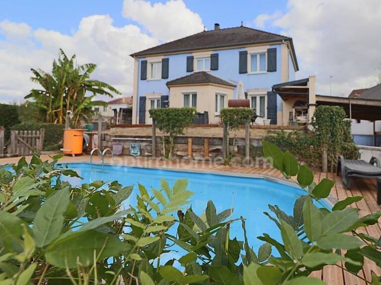 Moussy-le-Neuf (77230) – Maison 190m² avec jardin, piscine et garage — photo 1