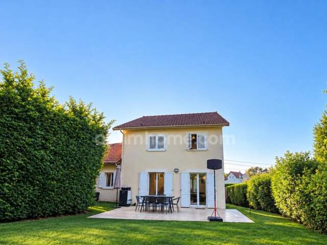 Sarcelles - Maison Individuelle - 145m2 - 5 chambres - Terrain 500m2 - 549 000 € FAI — photo du bien