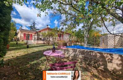 EAUZE CENTRE-VILLE – Maison avec deux logements, piscine, garages et terrain — photo du bien