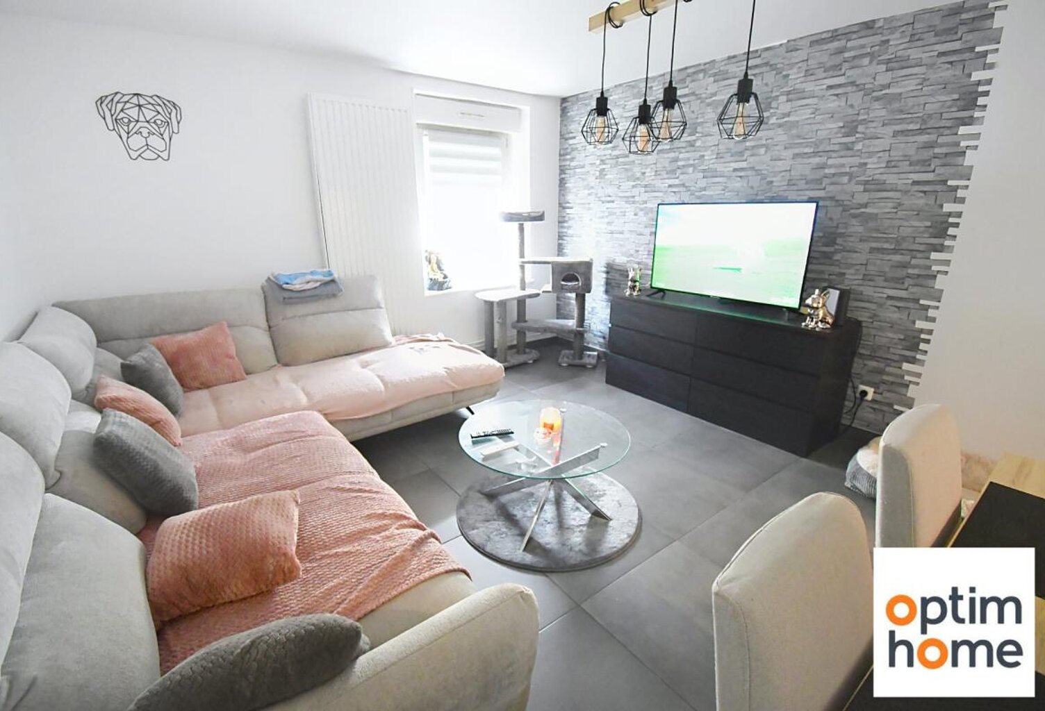 RARE À ROSSELANGE – APPARTEMENT DE PLAIN-PIED 109 M² – 3 GRANDES CHAMBRES – JARDIN PRIVATIF – TERRASSE – 2 PARKINGS — photo 1